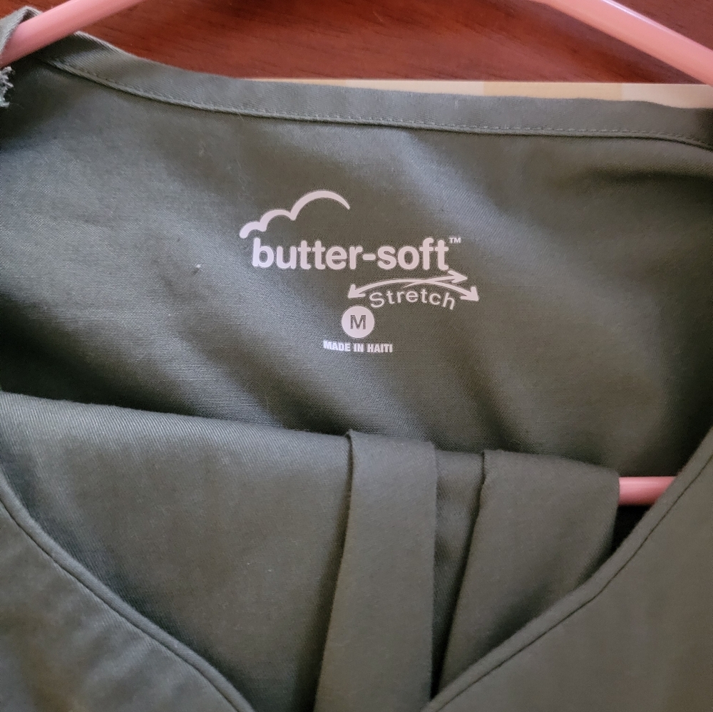 Woman Scrubs